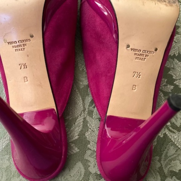 CHUCKiES New York Suede Heels made in Italy - Picture 5 of 8